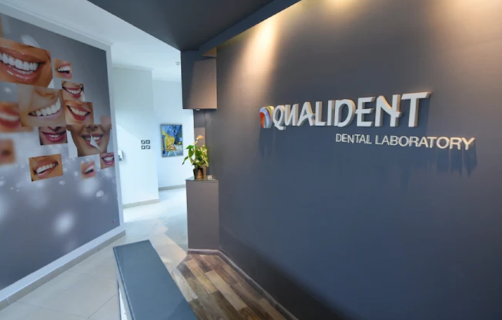 qualident-dental-lab