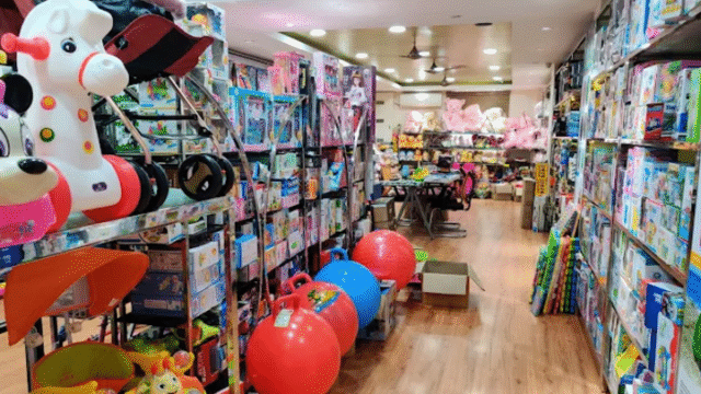 toys