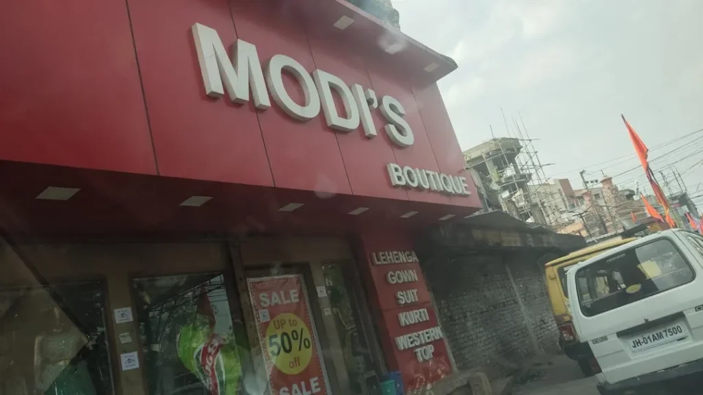 modis-boutique-2272007